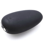 JE JOUE - KLITORALNI VIBRATOR I MASAŽER BLACK